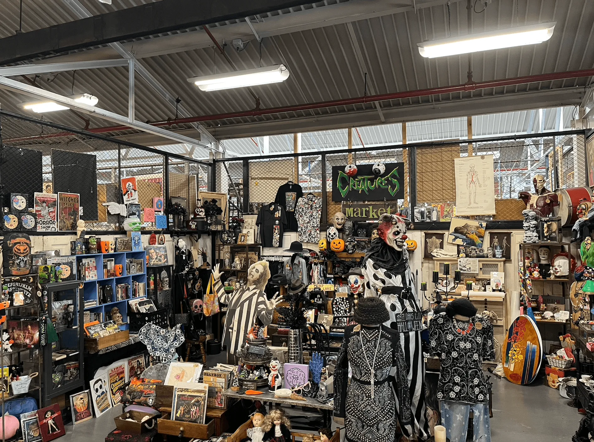 Creatures Market 13